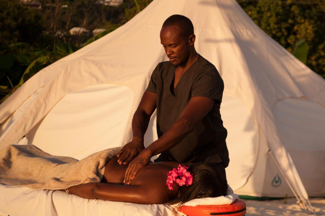Wild Lotus Glamping Hotell Bolands Exteriör bild